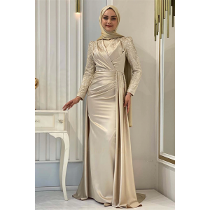 Akra Abiye Gold